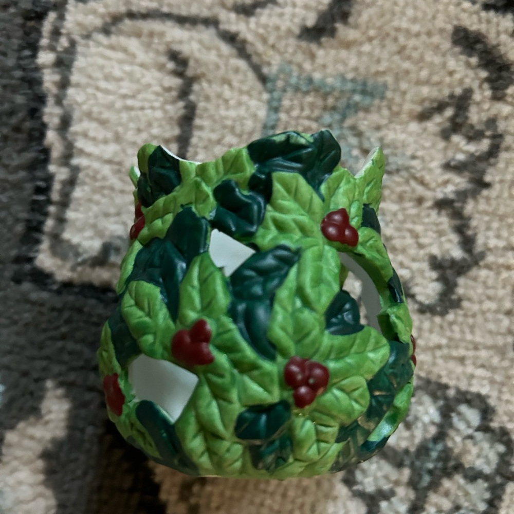Holly Candle Holder